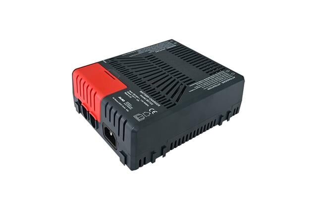 Cbe Şarj Cihazı 22A Agm/Gel/Pb/LiFePO4 - BC122